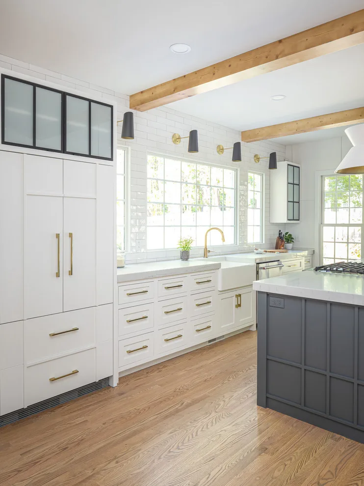 Meadowpark Kitchen by Clearcut Construction, Inc. - Photo 7