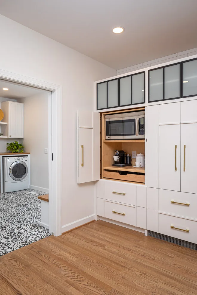Meadowpark Kitchen by Clearcut Construction, Inc. - Photo 37