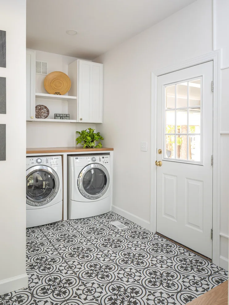 Meadowpark Kitchen by Clearcut Construction, Inc. - Photo 23