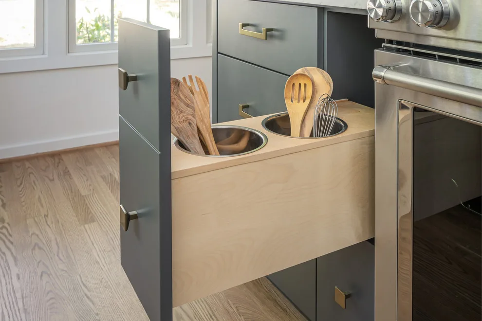 Meadowpark Kitchen by Clearcut Construction, Inc. - Photo 26