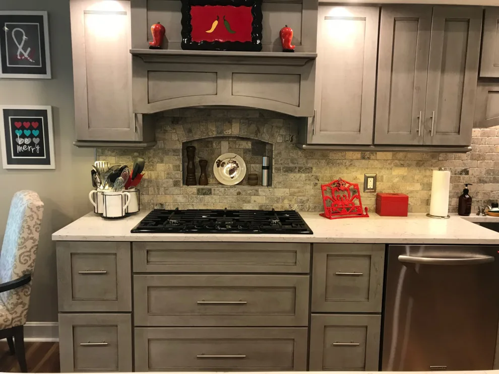 Lisa McCoy, Lowe's Home Improvement - Photo 12