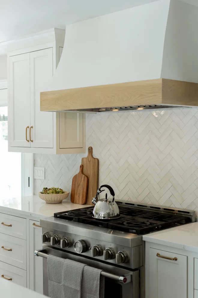 Rosa Moreno Kitchens - Photo 12