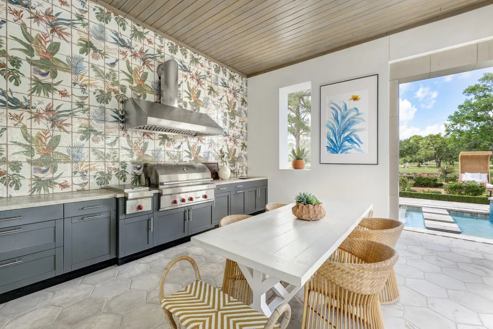 Pearland Residence by Bentwood Of Houston - Photo 8