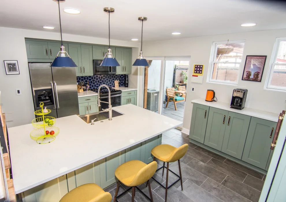 Philadelphia City Row House Kitchen by Tucker Distinctive Kitchens - Photo 5