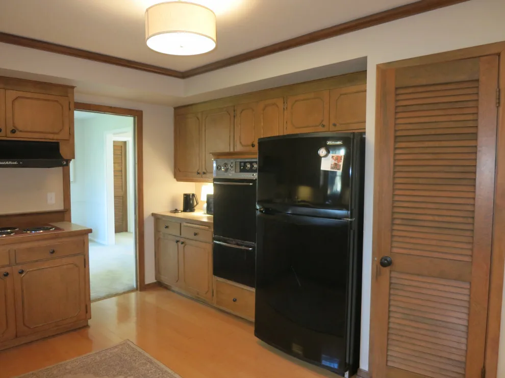 Phlox Avenue Allure by Crystal Kitchen + Bath - Photo 18