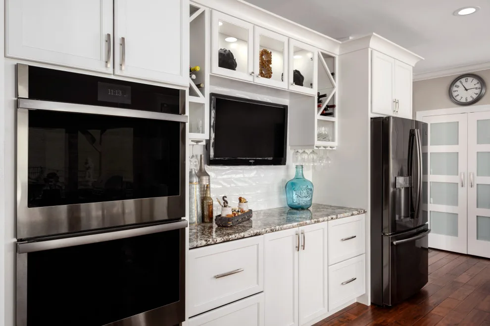 Pine Valley Kitchen by Detailed Designs By Denise - Photo 2