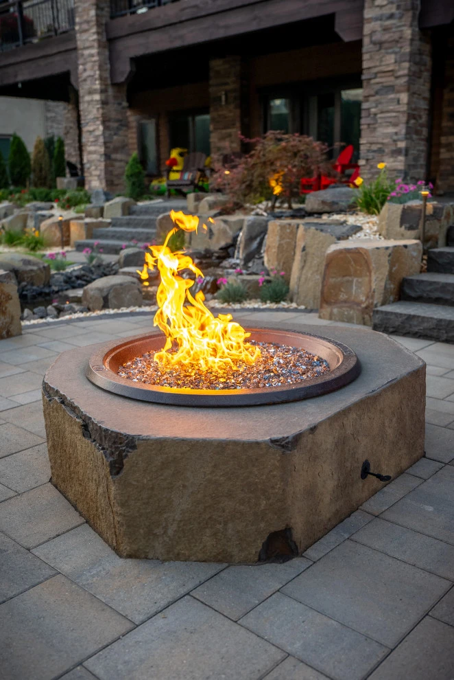 Waterfront Resort by Alderwood Landscape Architecture And Construction - Photo 2