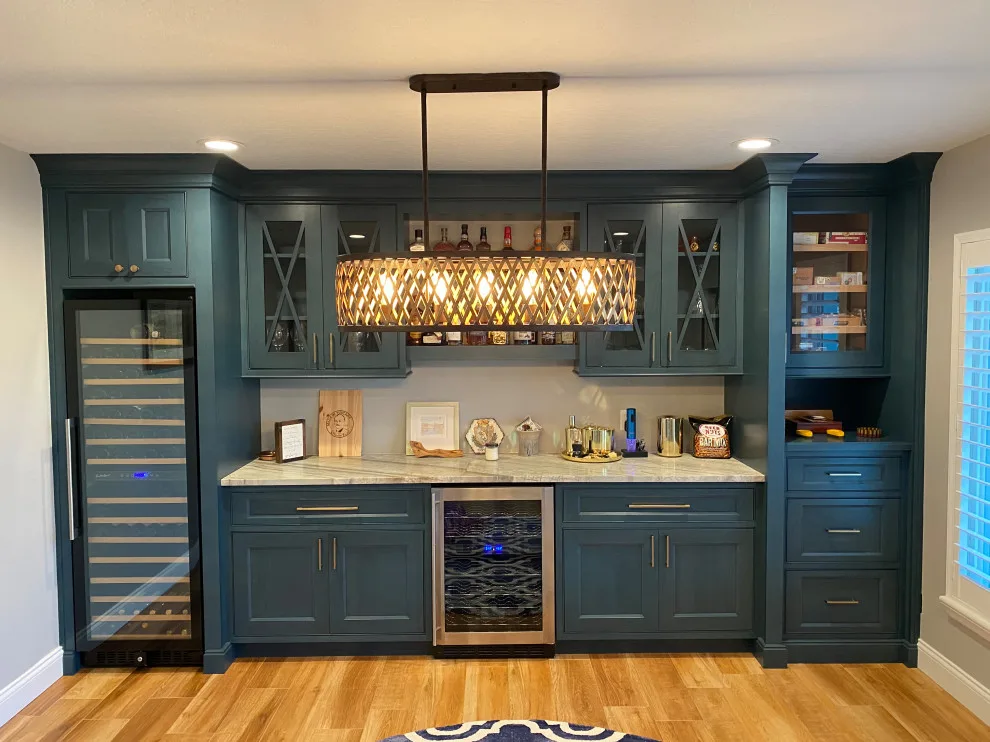 Poker lounge with integrated humidor by Elevated Spaces - Photo 3