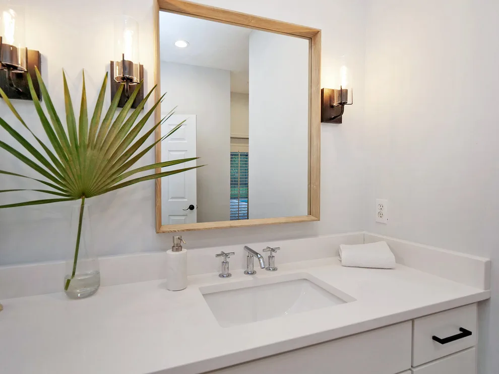 Ponte Vedra Beach - 90s Revamp by Woodsman Kitchens And Floors - Photo 8