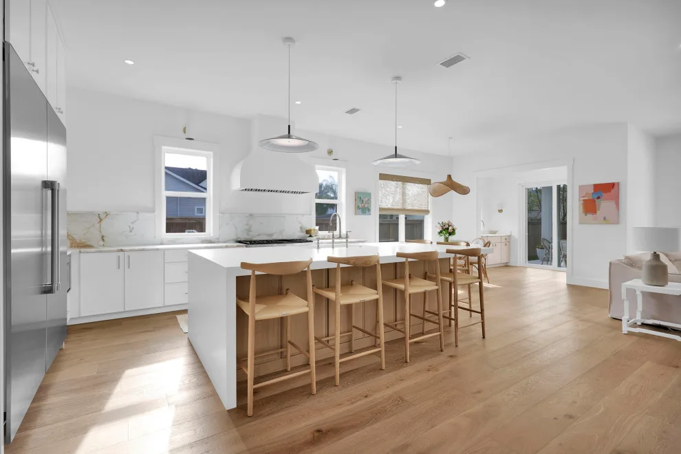 Terri Dubose - Palm Beach Inspired Kitchen and Wet Bar by Woodsman Kitchens And Floors - Photo 17
