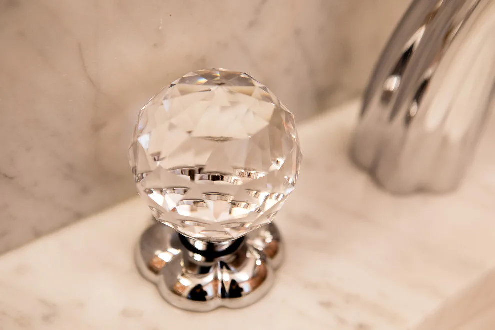 Glamorous Powder Room by MadDesigns Kitchen, Bath, Interiors - Photo 3
