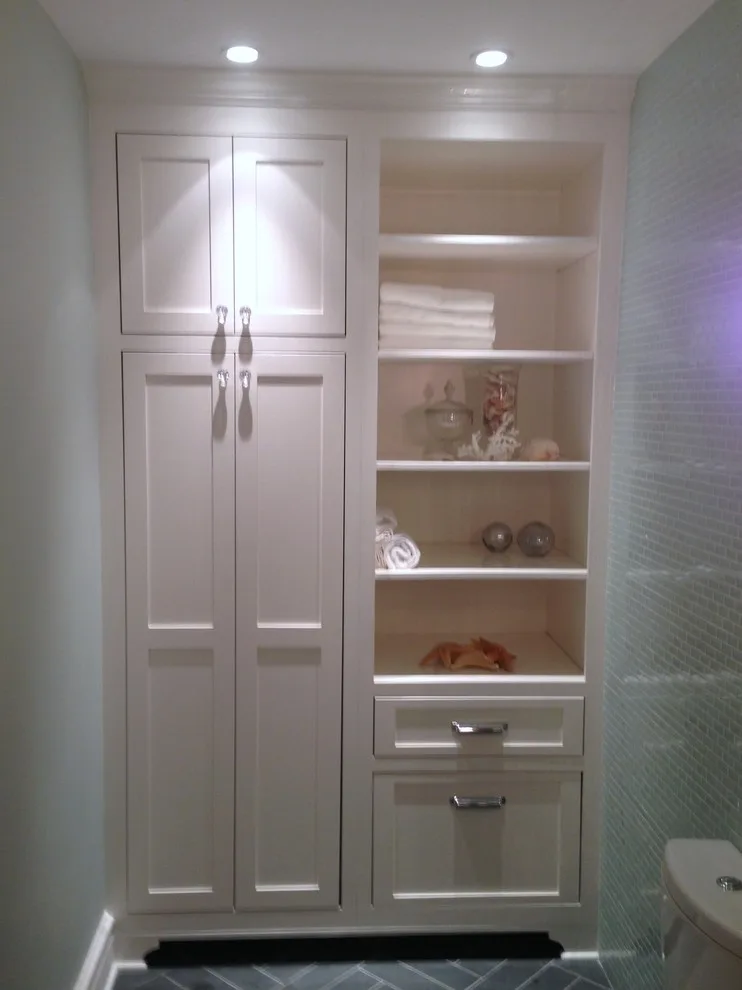 Contemporary bathroom retreat by Remodeling And Painting Experts Inc. - Photo 5
