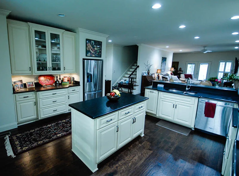 Powell Project by Millwork Supply - Photo 10