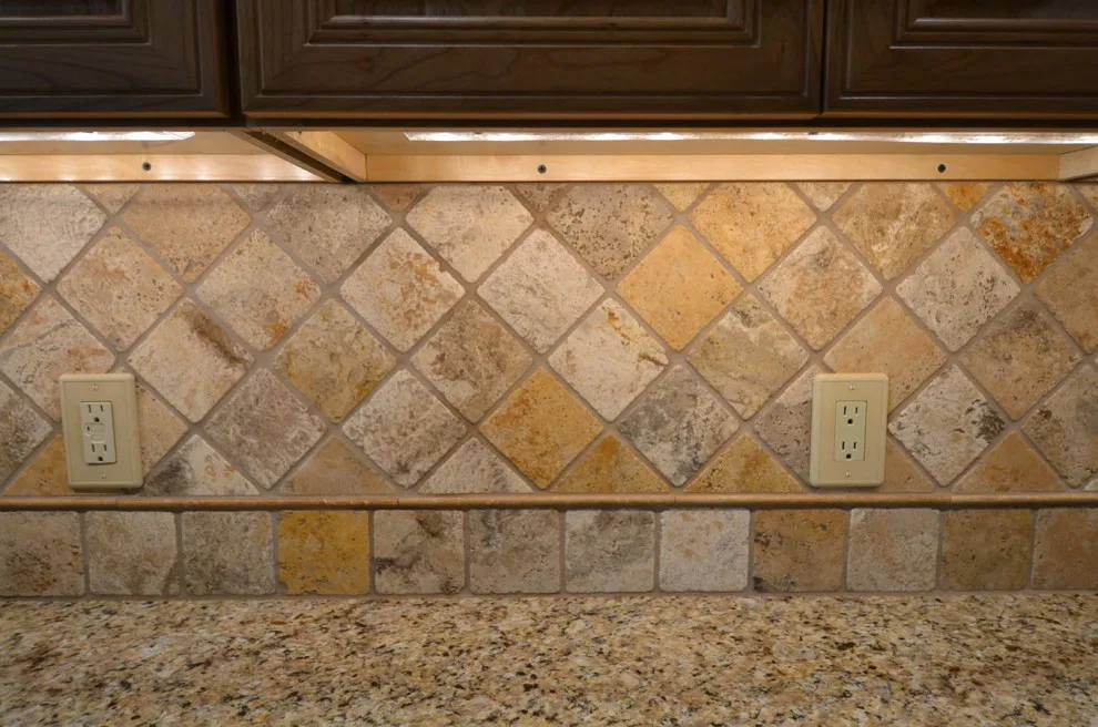 Cost-effective galley kitchen by Remodeling And Painting Experts Inc. - Photo 11