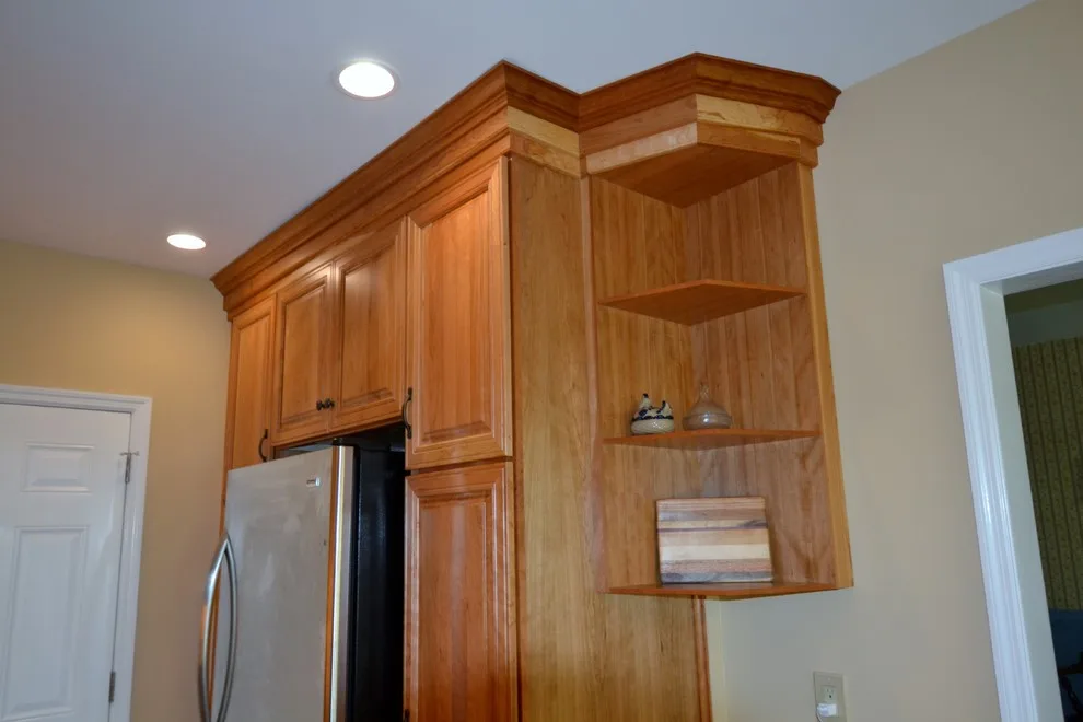 Cost-effective galley kitchen by Remodeling And Painting Experts Inc. - Photo 8