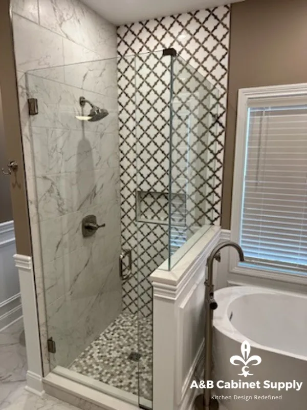 Main Bathroom by A&B Cabinet Supply - Photo 2
