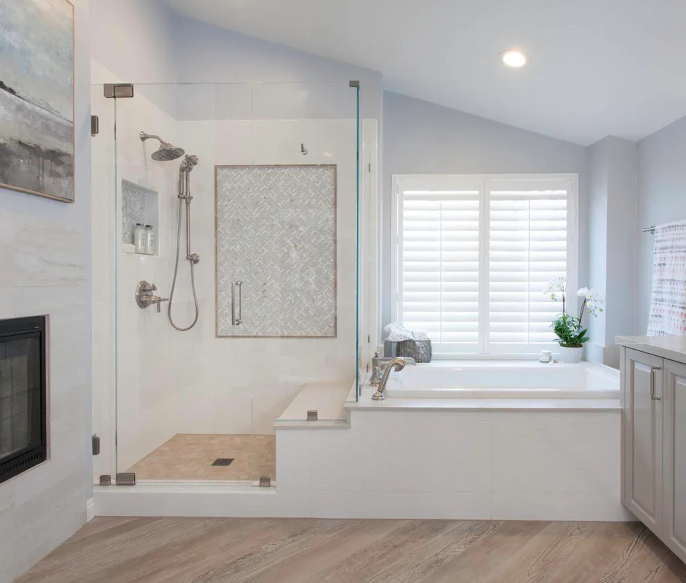 Main Bathroom Renovation by Signature Designs Kitchen | Bath | Interiors - Photo 8