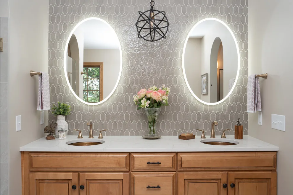 Main Bathroom Makeover by Tricia Hauser Tidemann - Photo 6
