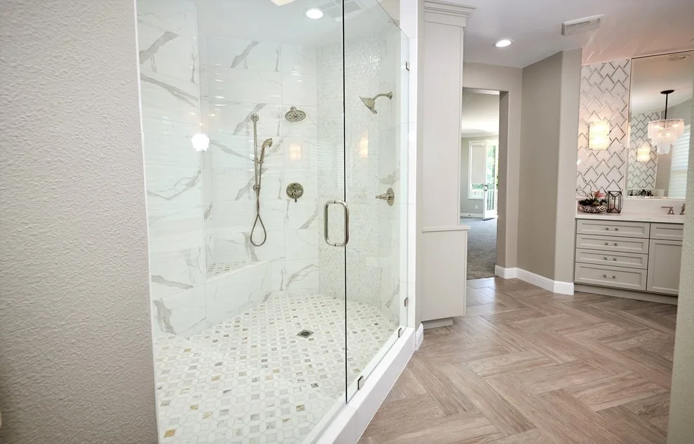 Main Bathroom Renovation by Signature Designs Kitchen | Bath | Interiors - Photo 12