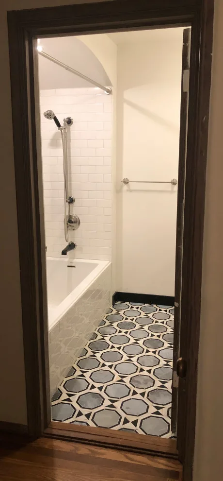 Restrooms and Household Decor by Signature Designs Kitchen | Bath | Interiors - Photo 15