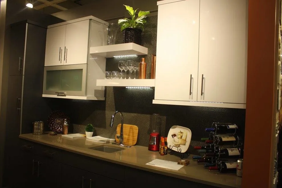 Prosource Display Center by Gayle L Glasband Design - Photo 5
