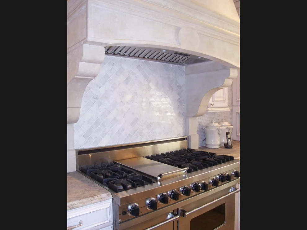 Heritage Kitchen by Dream Kitchen Builders - Photo 9