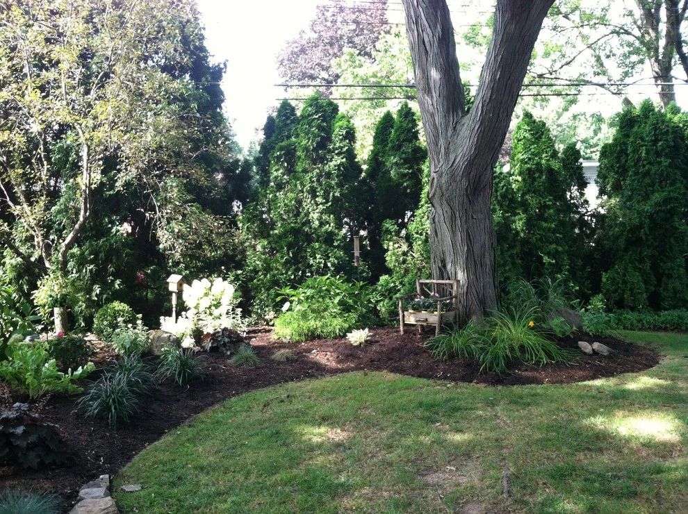 Fernwood Lane by Aureli Landscaping & Custom Stone Work - Photo 5