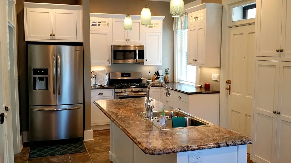 Purviance Residence by Roanoke Woodworking Inc. - Photo 3