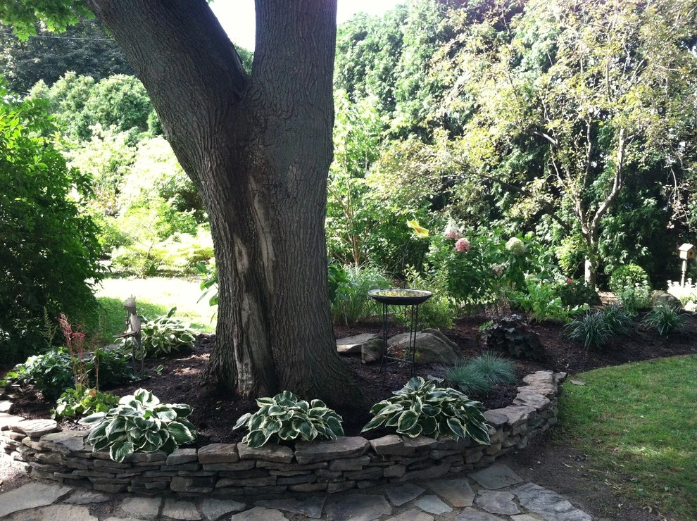 Fernwood Lane by Aureli Landscaping & Custom Stone Work - Photo 4