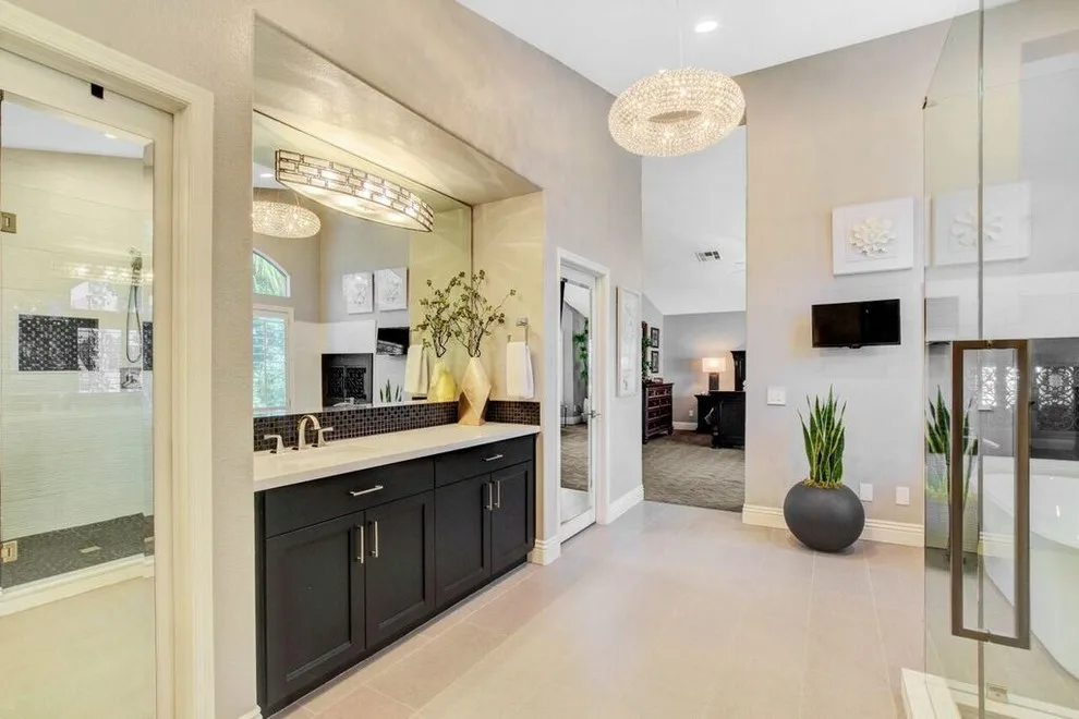 Green Valley Ranch Master Bathroom Renovation by Las Vegas Remodel & Construction - Photo 4