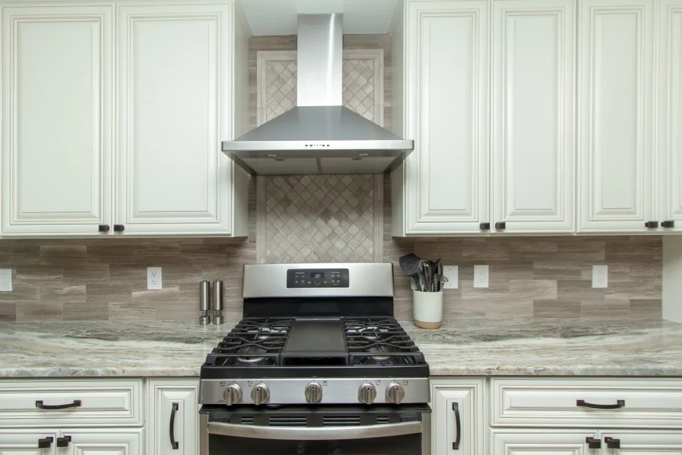 Crimson Hill Culinary by Griffin Design - Photo 37