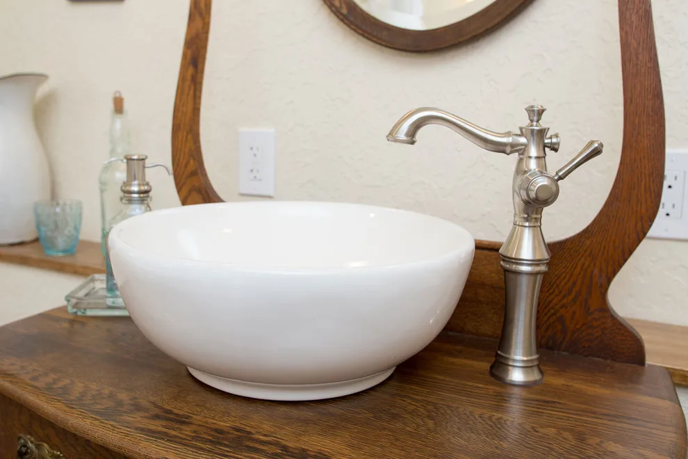 Scarlet Stallion Inn by Dreamstyle Remodeling - Photo 2