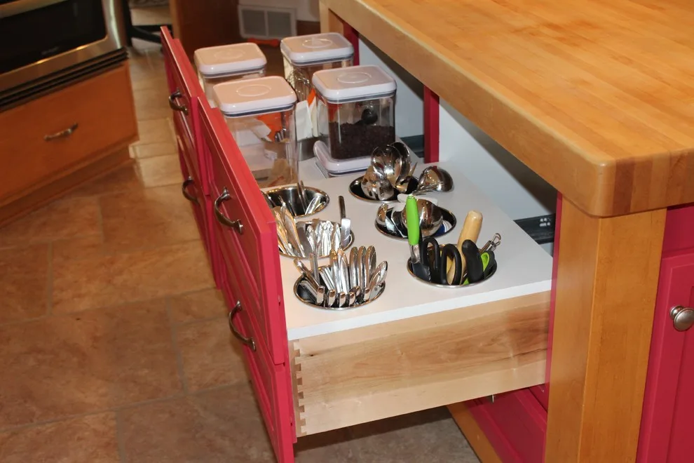 Crimson Isle by Frontier Craftsmen - Photo 2