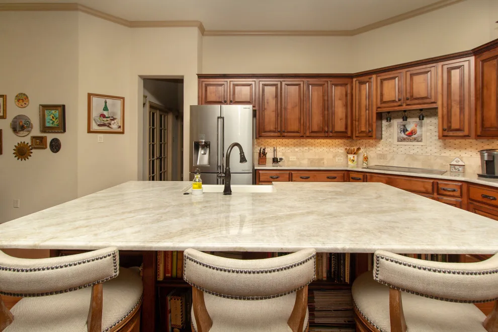 Crimsonberry Home Renovation by Griffin Design - Photo 15