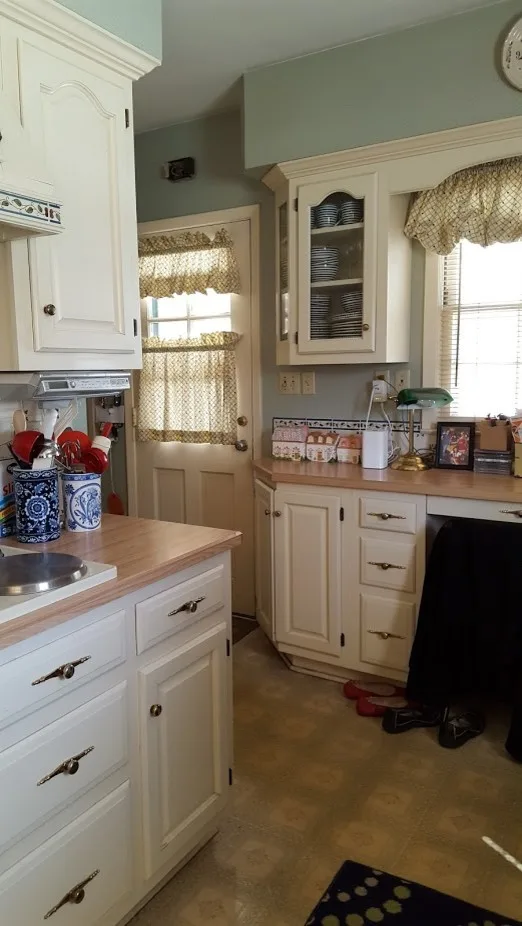 Revamped Kitchen by Dimensions In Wood Inc - Photo 2