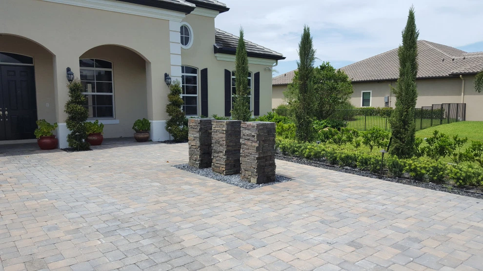 Modern Landscape Design by Broward Landscape, Inc. - Photo 3