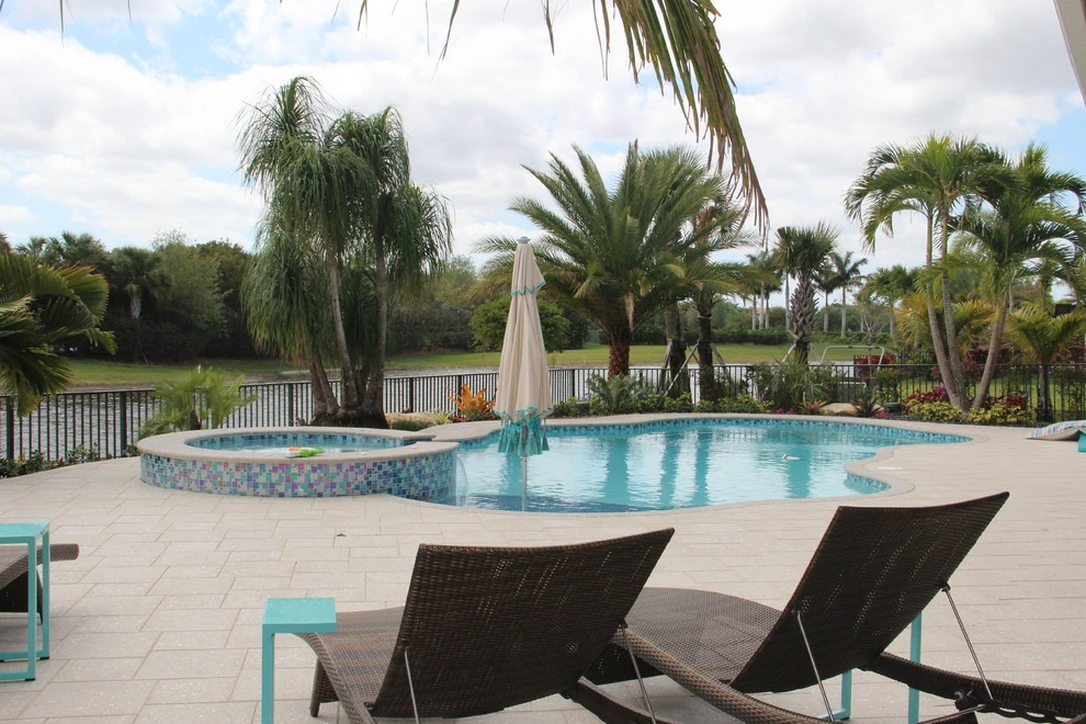 Outdoor Seating Areas 1 by Broward Landscape, Inc. - Photo 2