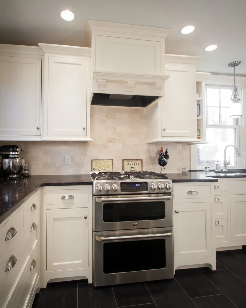 Transformation - Harriet Avenue by Westwind Woodworkers Inc. - Photo 15