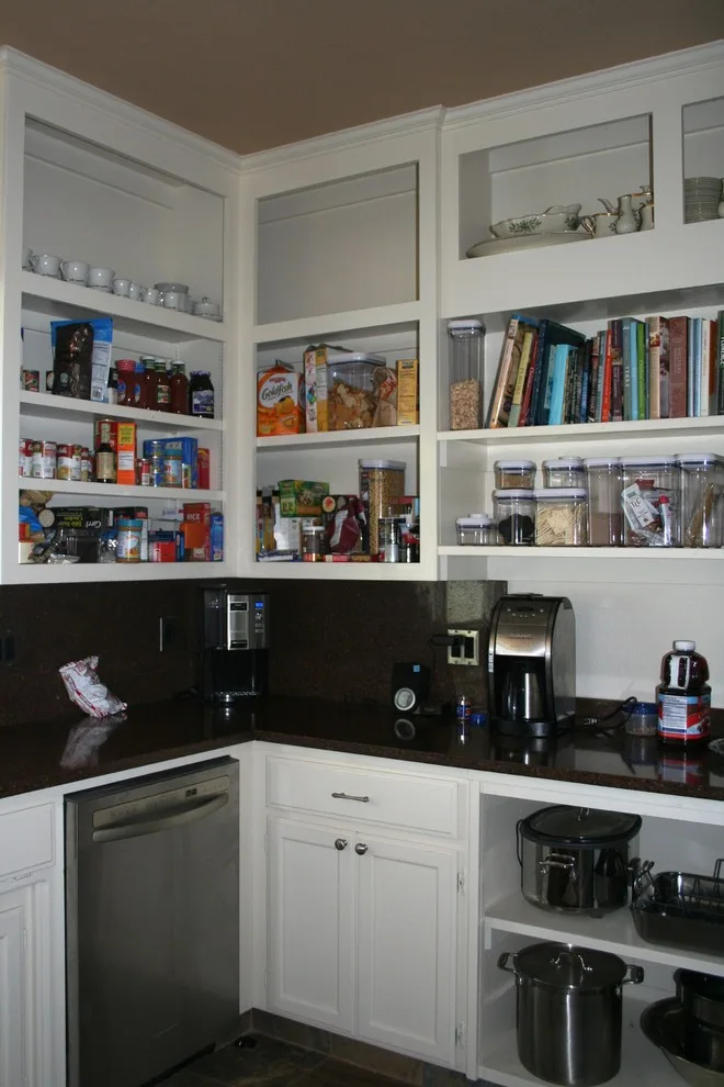 Riella Home by Spaces - Photo 2