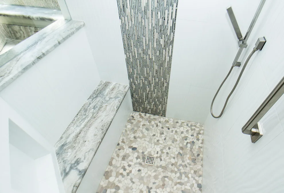 Ripple Impact - Primary Bath by Griffin Design - Photo 3