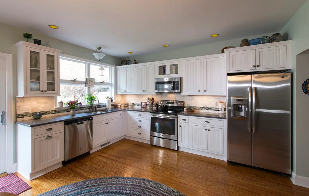 Stunning L-Configured Kitchen by Excel Remodeling - Photo 8
