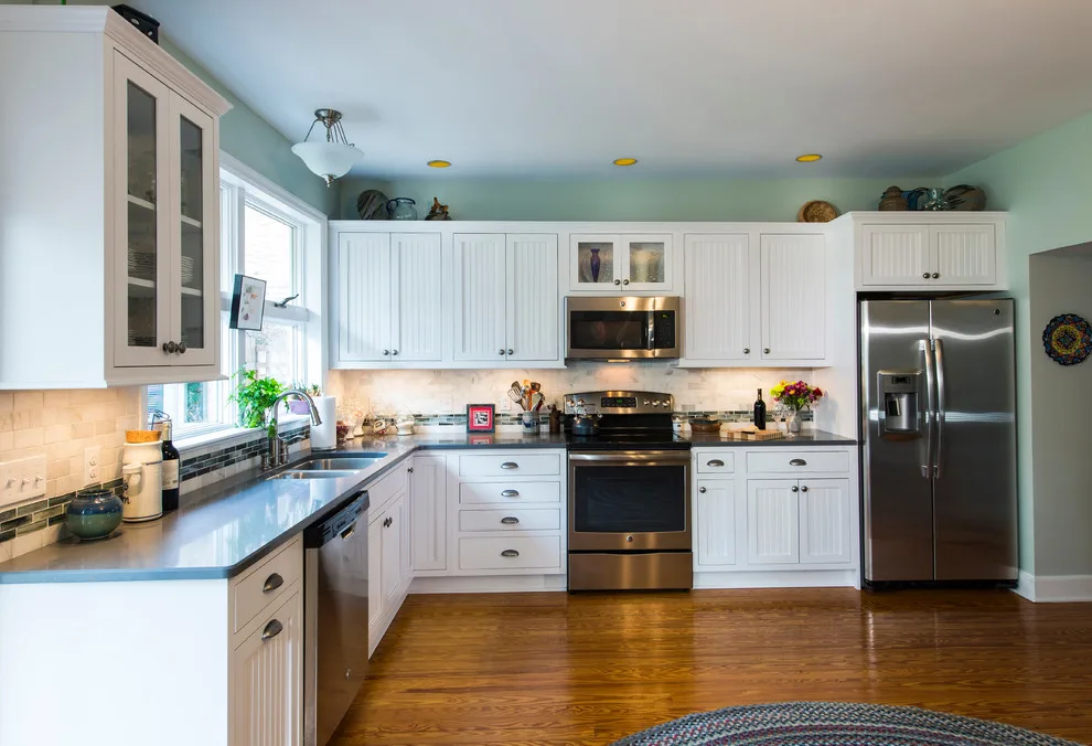 Stunning L-Configured Kitchen by Excel Remodeling - Photo 6