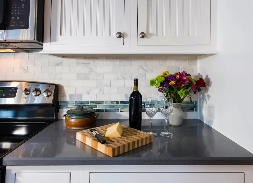 Stunning L-Configured Kitchen by Excel Remodeling - Photo 11