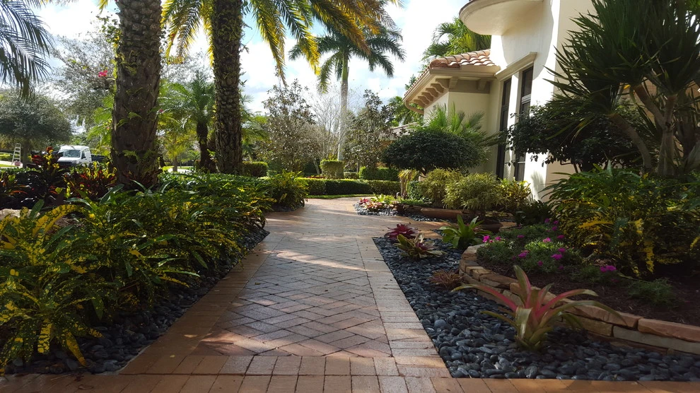 Stone Landscape Rock Border Walls by Broward Landscape, Inc. - Photo 3