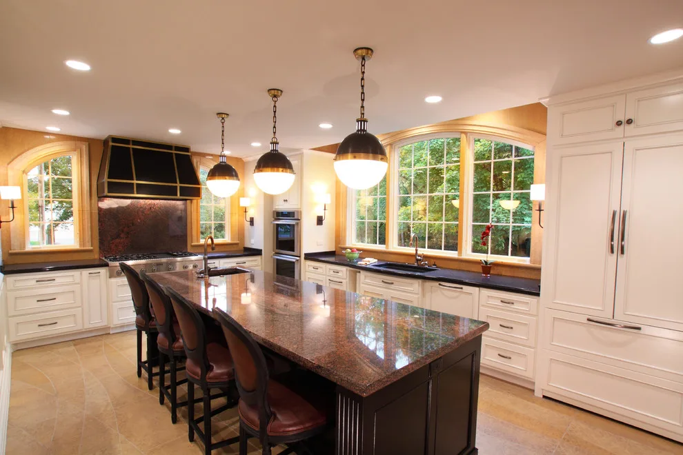 Riverside Home by Westwind Woodworkers Inc. - Photo 4