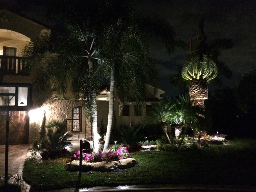 Outdoor Lighting by Broward Landscape, Inc. - Photo 11