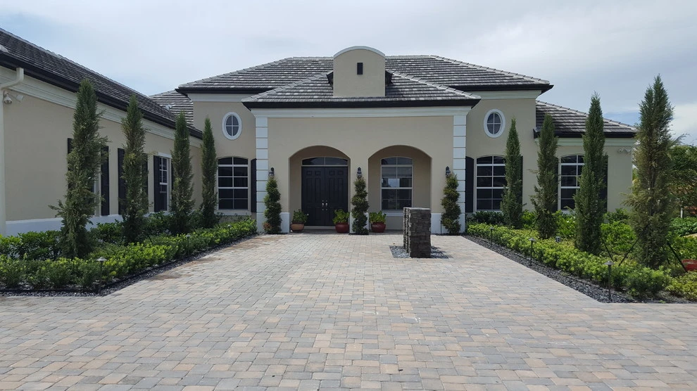 Modern Landscape Design by Broward Landscape, Inc. - Photo 5