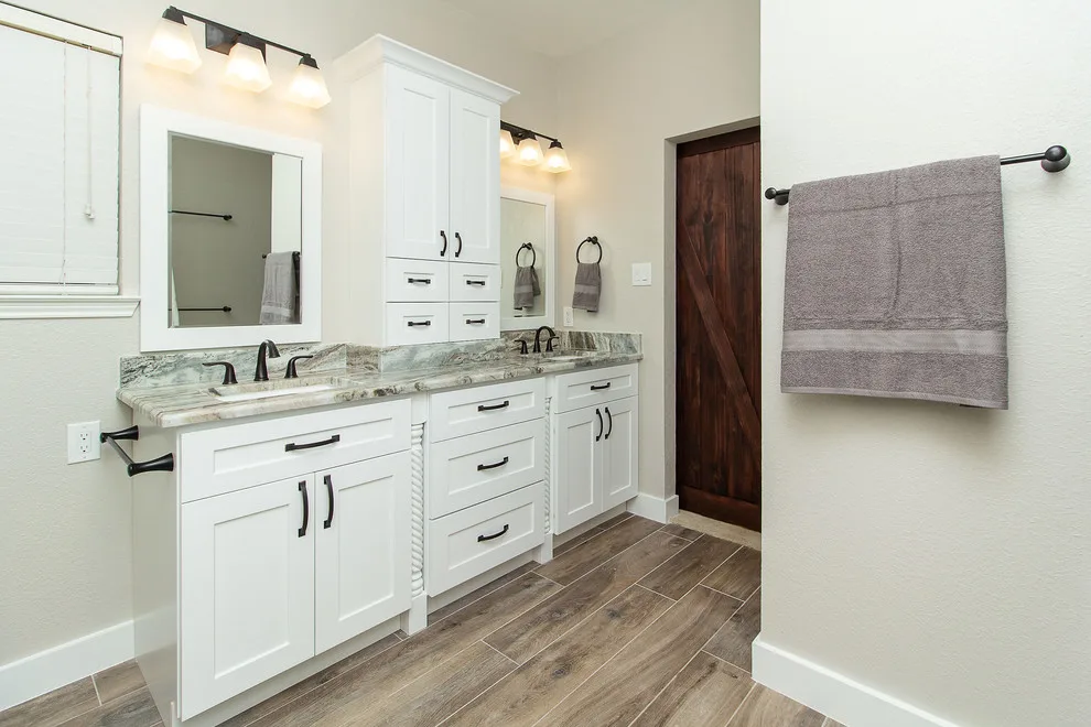Rocky Hollow - Primary Bathroom by Griffin Design - Photo 10