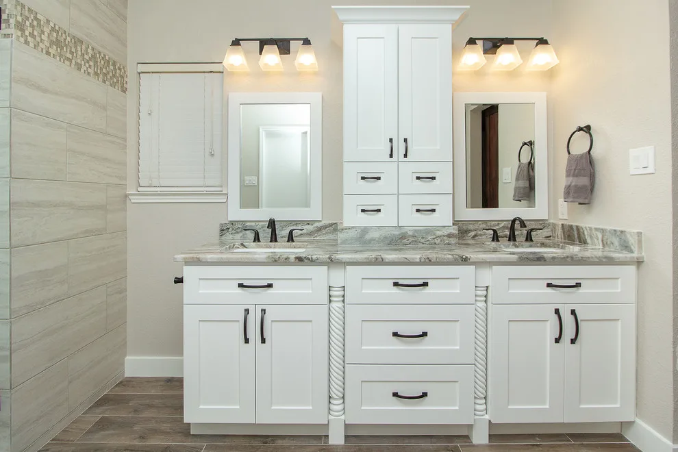 Rocky Hollow - Primary Bathroom by Griffin Design - Photo 19