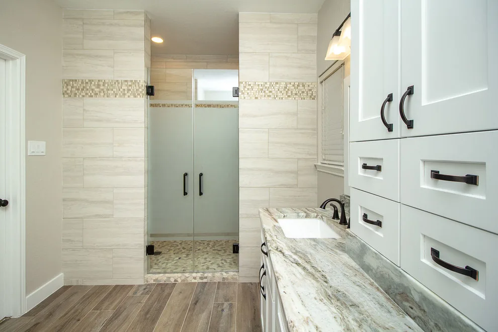 Rocky Hollow - Primary Bathroom by Griffin Design - Photo 9